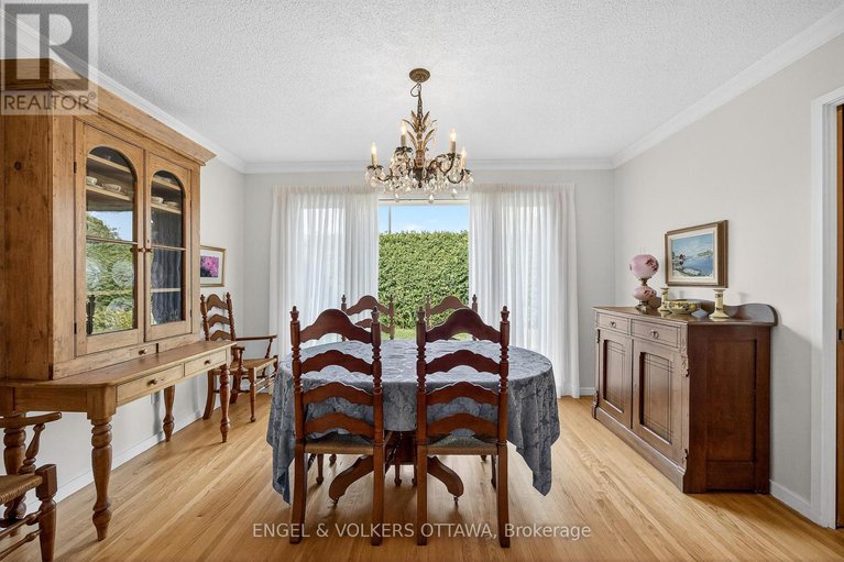 28865549/29-milne-crescent/beaverbrook/ottawa/ontario/K2K1H7_15