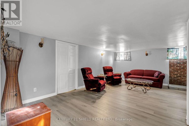 29018476/14276-dafoe-road/south-stormont-osnabruck-twp/south-stormont/ontario/K0C1M0_22