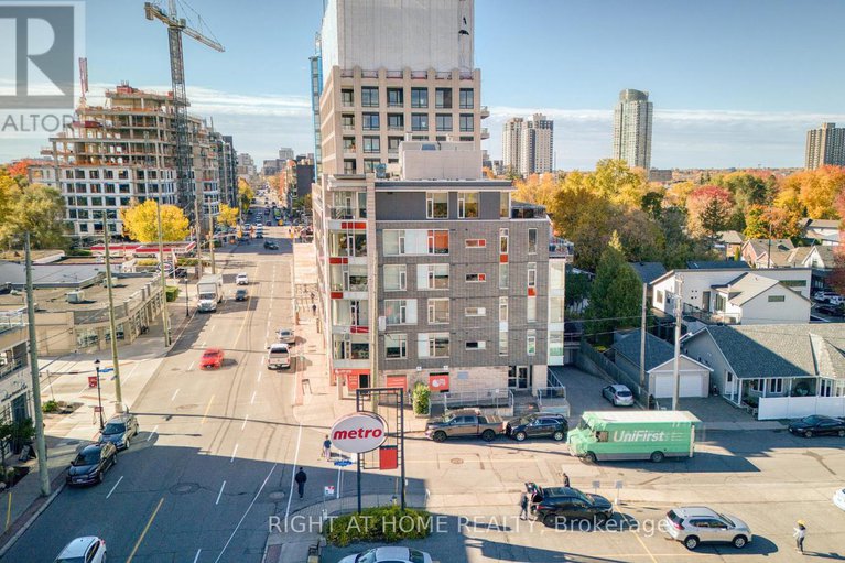 29026648/unit-206-1433-wellington-street-w/ottawa-west/ottawa/ontario/K1Y2X4_2