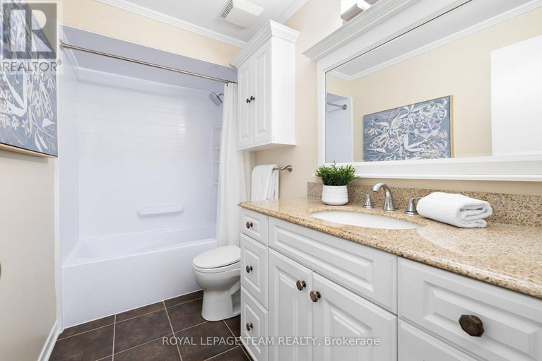 29145147/125-david-drive/meadowlandsst-claire-gardens/ottawa/ontario/K2G2N6_30