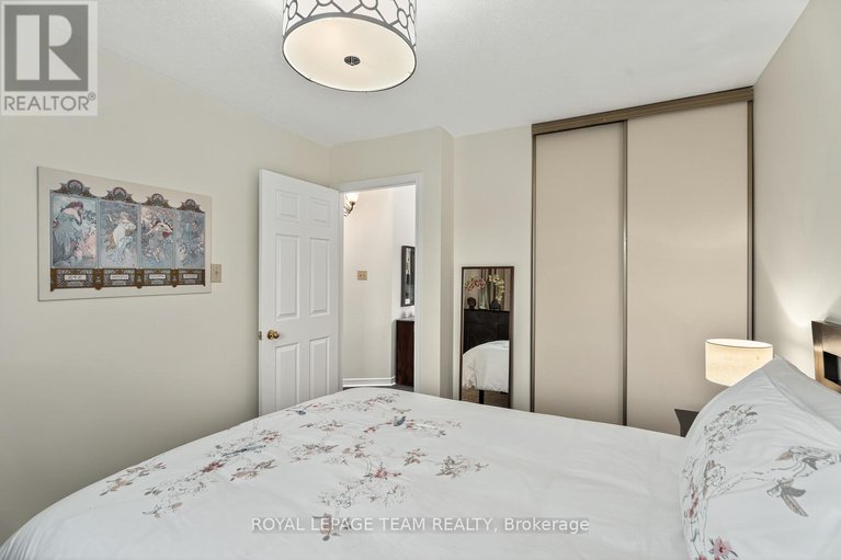 28910918/159-dunbarton-court/cardinal-glen/ottawa/ontario/K1K4L6_22