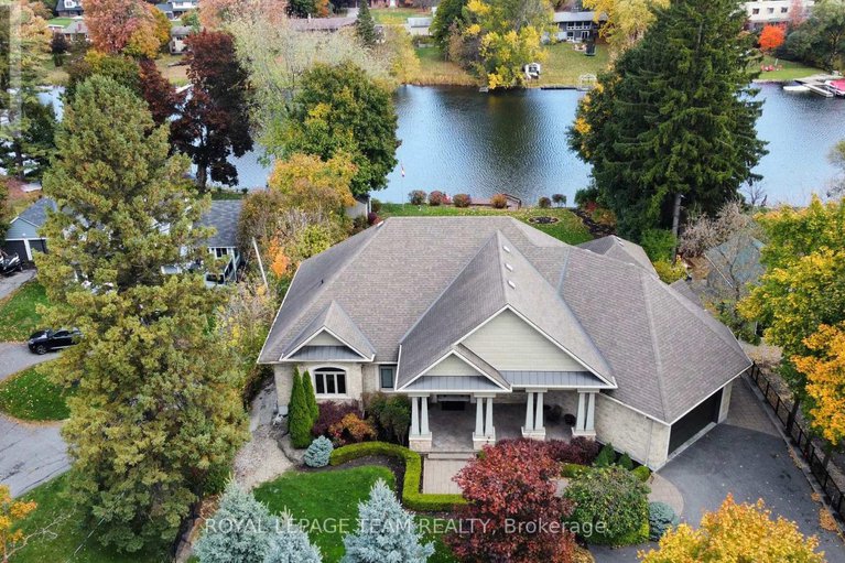 28891692/5591-manotick-main-street/manotick-village-manotick-estates/ottawa/ontario/K4M1A4_1