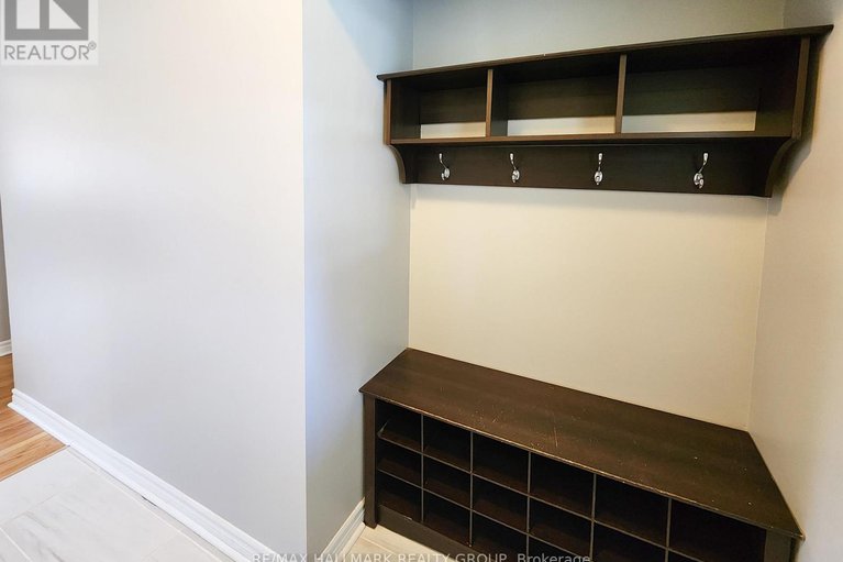 29114747/14-roberta-crescent/pheasant-run/ottawa/ontario/K2J1G6_5