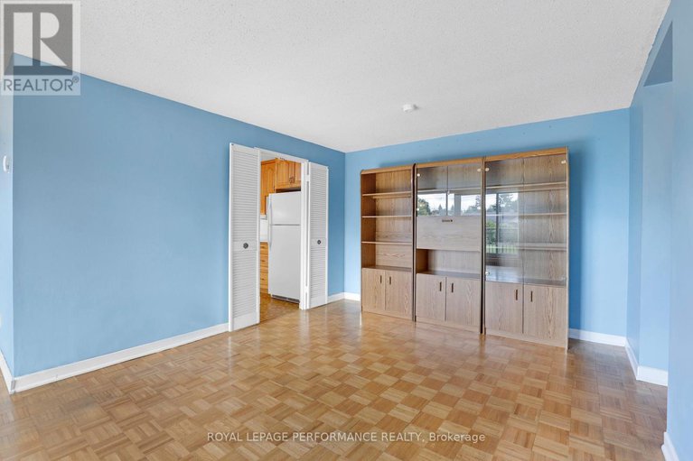 28970576/113-1465-baseline-road/copeland-park/ottawa/ontario/K2C3L9_14
