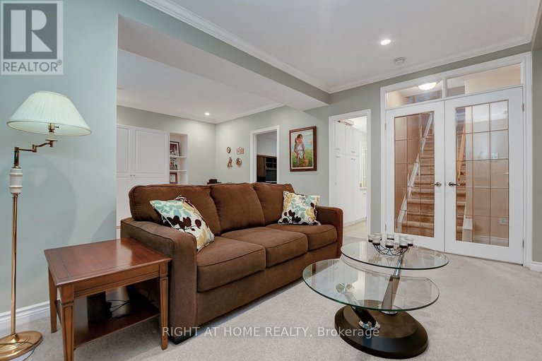 28557932/36-sable-run-drive/stittsville-central/ottawa/ontario/K2S1W8_28
