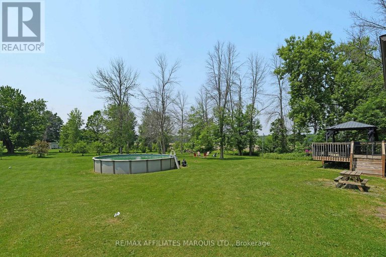 28455162/18467-andre-avenue/south-glengarry-charlottenburgh-twp/south-glengarry/ontario/K0C1S0_45