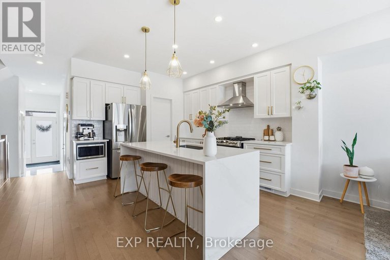 29194137/687-capricorn-circle/riverside-southgloucester-glen/ottawa/ontario/K4M0J5_8