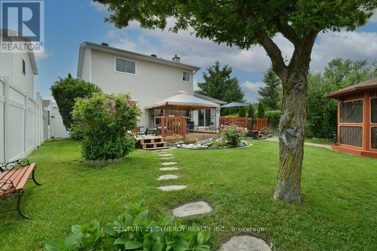 28540643/51-mika-street/stittsville-north/ottawa/ontario/K2S1K6_2