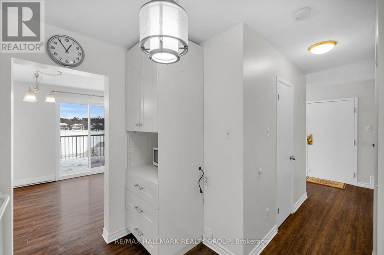 29371944/f-3070-councillors-way/blossom-parkleitrim/ottawa/ontario/K1T2S6_21