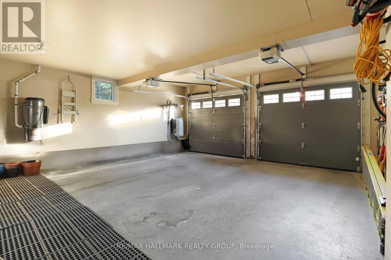 29355424/45-crescent-heights/dows-lake/ottawa/ontario/K1S3G7_39