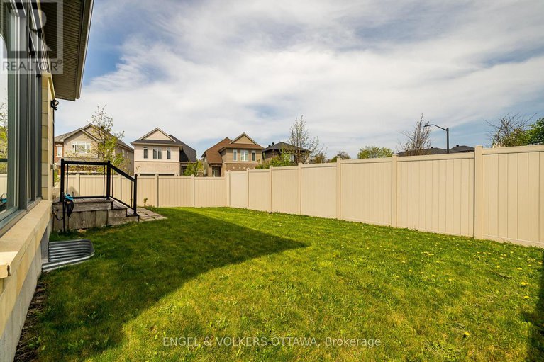 28516830/300-long-acres-street/bridlewood/ottawa/ontario/K2M0H1_50