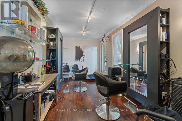 29011839/141-trail-side-circle/springridgeeast-village/ottawa/ontario/K4A5B3_41