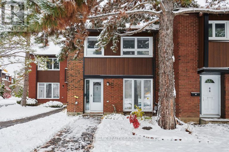 29091417/67-1900-marquis-avenue/beaconwood/ottawa/ontario/K1J8J2_1