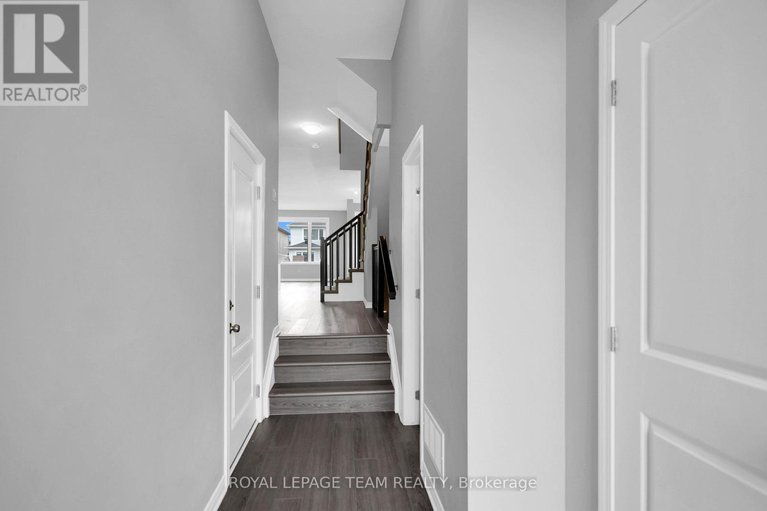 28761737/343-cope-drive/emerald-meadowstrailwest/ottawa/ontario/K2V0P7_5