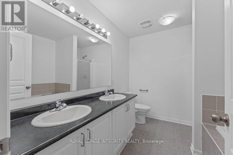 28584279/203-kingswell-street/leitrim/ottawa/ontario/K1T0L1_24