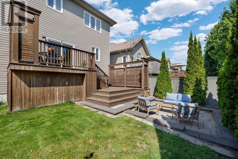 28526274/451-landswood-way/stittsville-south/ottawa/ontario/K2S0A4_46