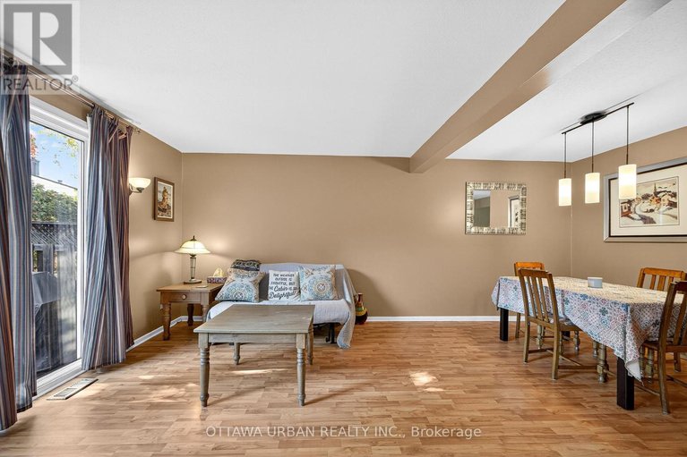 29002316/7986-decarie-drive/orleans-wood/ottawa/ontario/K1C2C4_18
