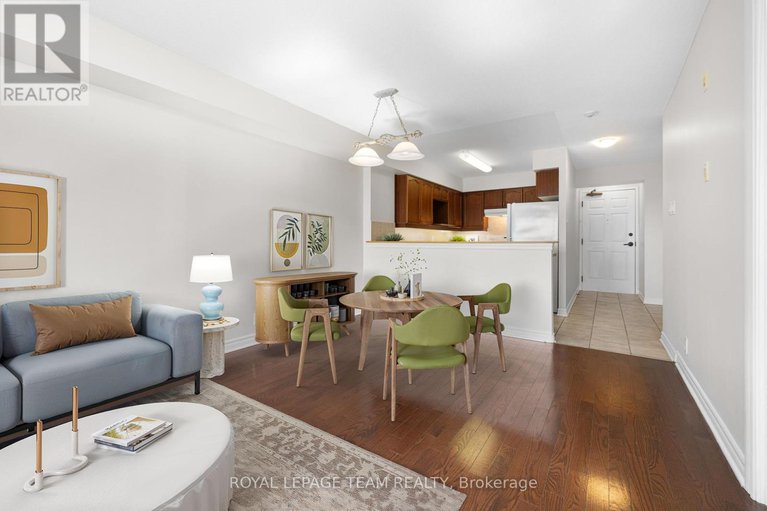 28923867/901-120-grant-carman-drive/borden-farmstewart-farmcarleton-heightsparkwood-hills/ottawa/ontario/K2E1C8_16