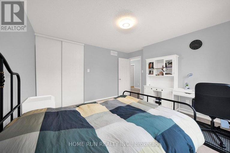 29590973/10-pavona-street/barrhaven-east/ottawa/ontario/K2G6T2_31