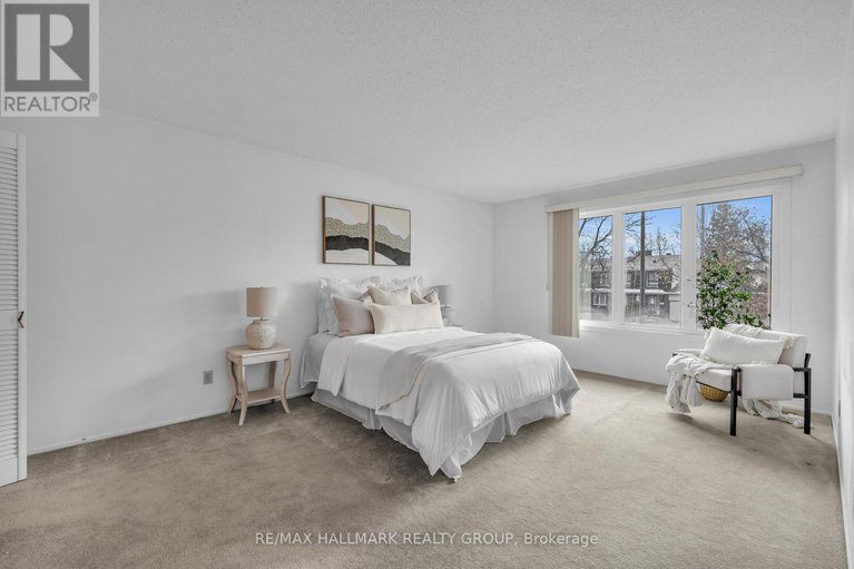 29133193/3407-mccarthy-road/hunt-clubwestern-community/ottawa/ontario/K1V9G6_13