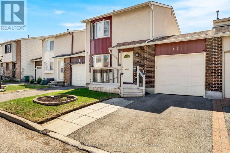 28226531/1752-lafrance-drive/queenswood-heights-south/ottawa/ontario/K1E2H2_4