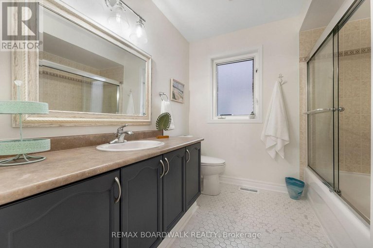 29250335/34-catterick-crescent/morgans-grantsouth-march/ottawa/ontario/K2K3M5_28