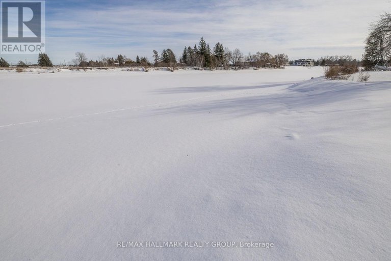 29074508/1-rideau-glen-drive/rideau-heightsashdalerideau-glen/ottawa/ontario/K2C3H1_41