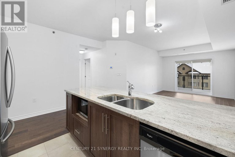 29314132/414-120-prestige-circle/chatelaine-village/ottawa/ontario/K4A1B4_13