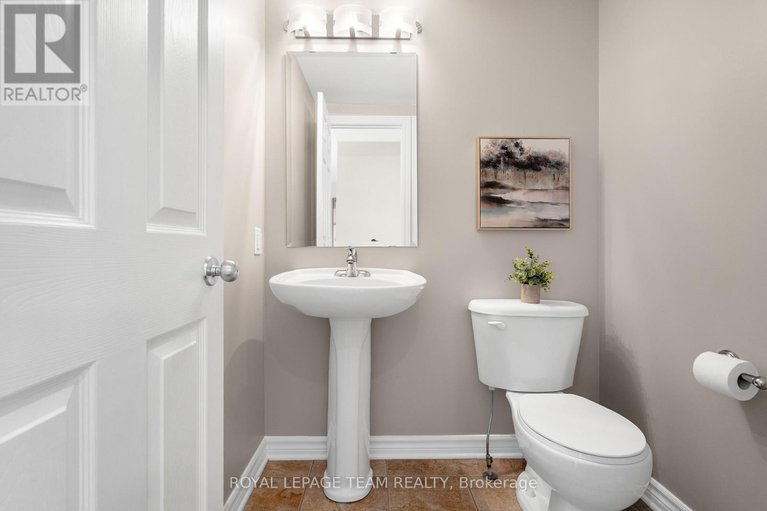 29371441/228-branthaven-street/avalon-east/ottawa/ontario/K4A0H6_29