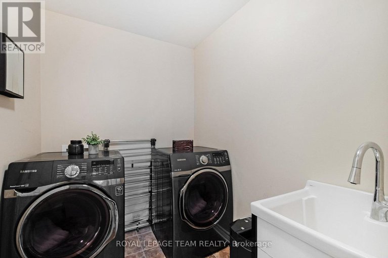 28924053/124-stonewalk-drive/north-grenville-twp-kemptville-south/north-grenville/ontario/K0G1J0_24
