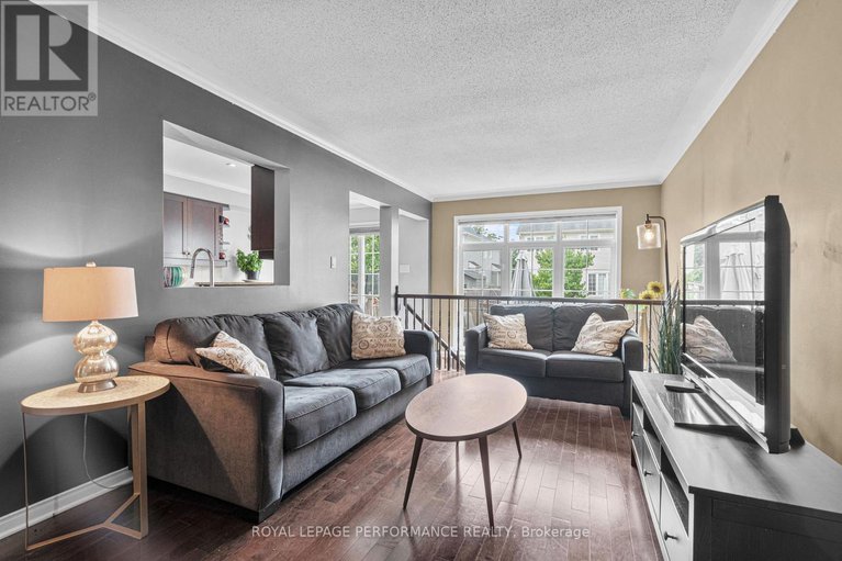 28784183/122-osnabrook-private/stonebridge/ottawa/ontario/K2J0G8_9