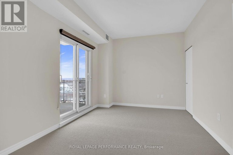 27930686/1807-70-landry-street/vanier/ottawa/ontario/K1L0A8_21