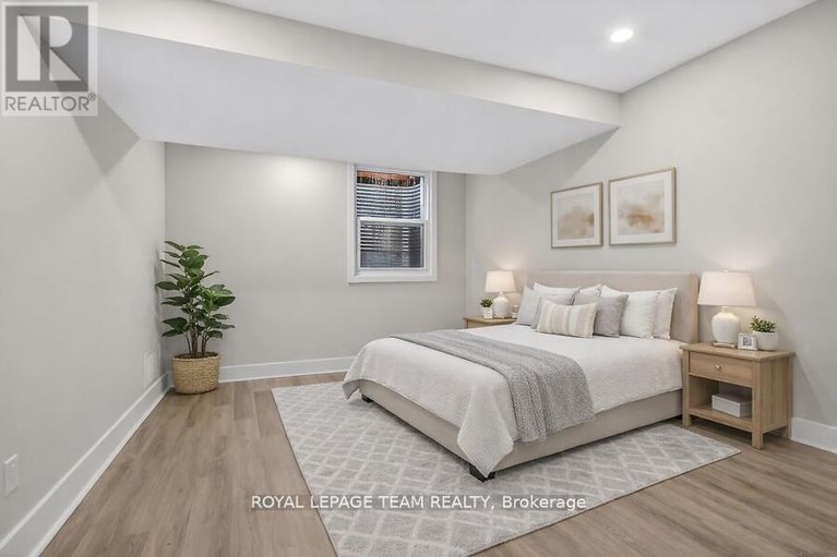 29467727/6636-marina-drive/manotick-south-to-roger-stevens/ottawa/ontario/K4M1B3_34