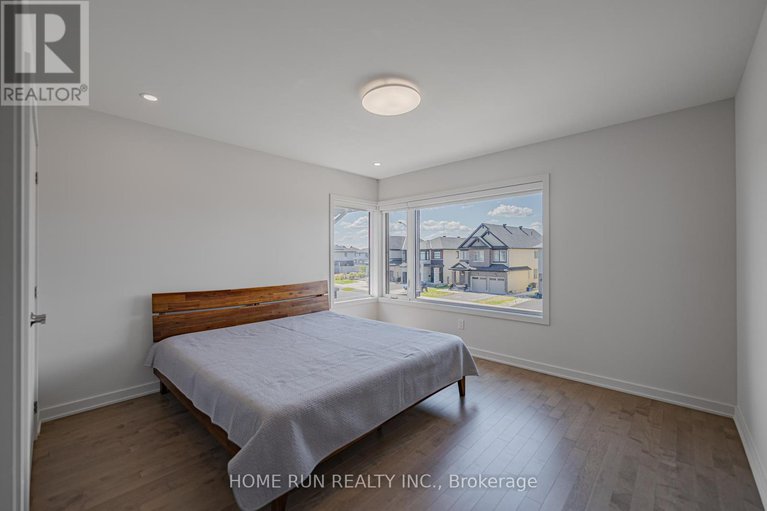 28793735/899-ralph-hennessy-avenue/riverside-southgloucester-glen/ottawa/ontario/K1X0B1_37