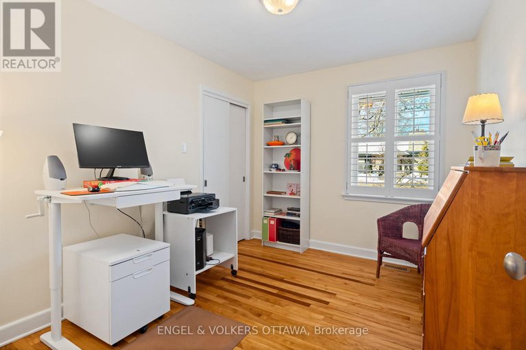 29392390/702-dovercourt-avenue/laurentianview/ottawa/ontario/K2A0W7_18