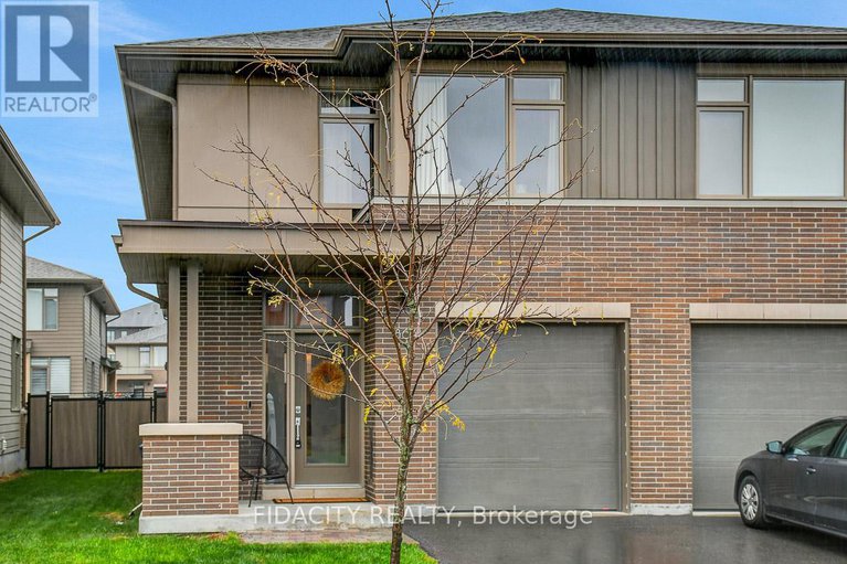 29080347/864-moses-tennisco-street/cfb-rockcliffe-and-area/ottawa/ontario/K1K5A2_1