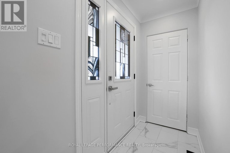 28179487/2247-miramichi-street/kenson-park/ottawa/ontario/K2C0Z1_4