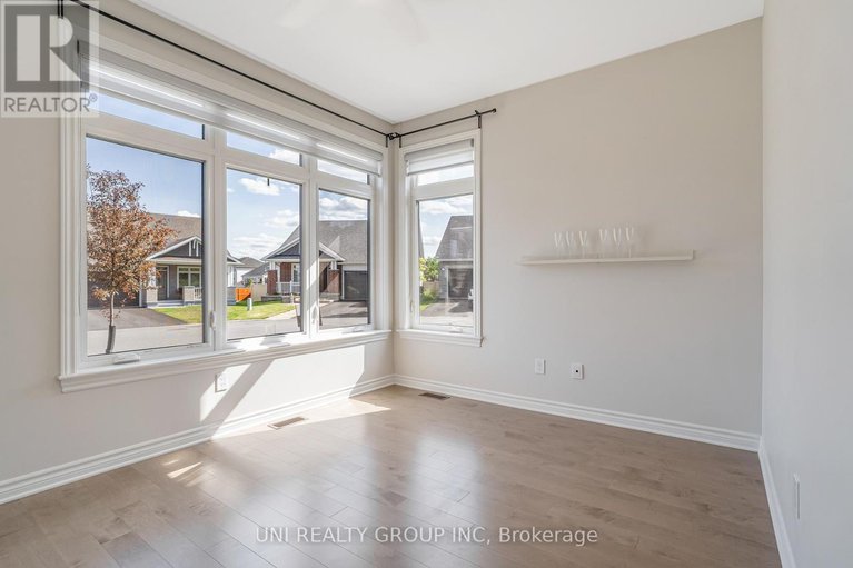 28692572/247-maygrass-way/remainder-of-stittsville-area/ottawa/ontario/K2S2K9_6
