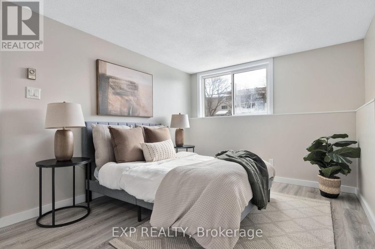 29446608/104-6470-bilberry-drive/orleans-wood/ottawa/ontario/K1C4P1_39