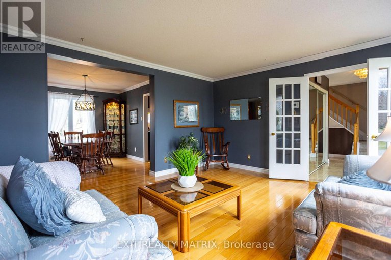 28213004/124-menard-street/embrun/russell/ontario/K0A1W1_8