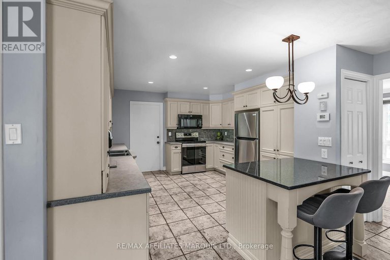28932845/18201-county-rd-19-road/south-glengarry-charlottenburgh-twp/south-glengarry/ontario/K6K0A7_11