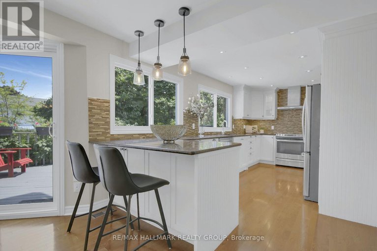 28723074/51-charkay-street/borden-farmstewart-farmcarleton-heightsparkwood-hills/ottawa/ontario/K2E5N5_22