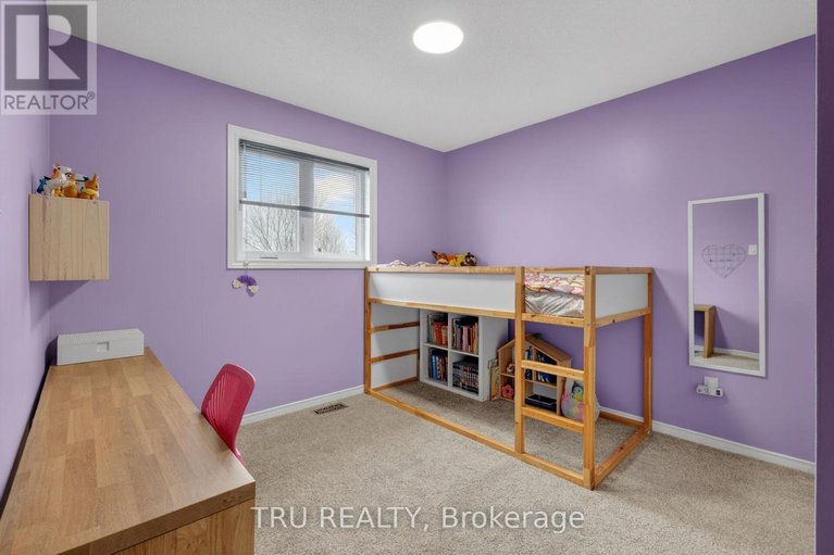 29673240/36-james-lewis-avenue/stittsville-south/ottawa/ontario/K2S1K4_33