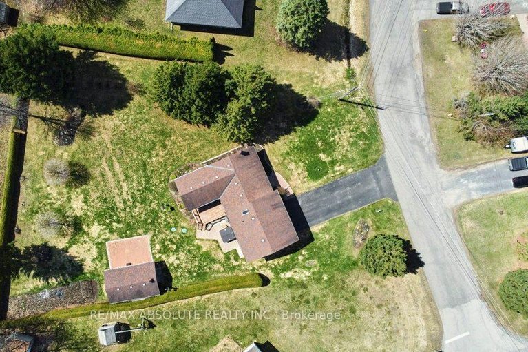 29665092/535-gascon-street/village-of-russell/russell/ontario/K4R1C6_41