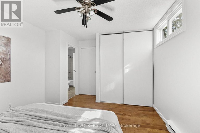28900181/202-royalton-private/hunt-club-woods/ottawa/ontario/K1V9S3_21