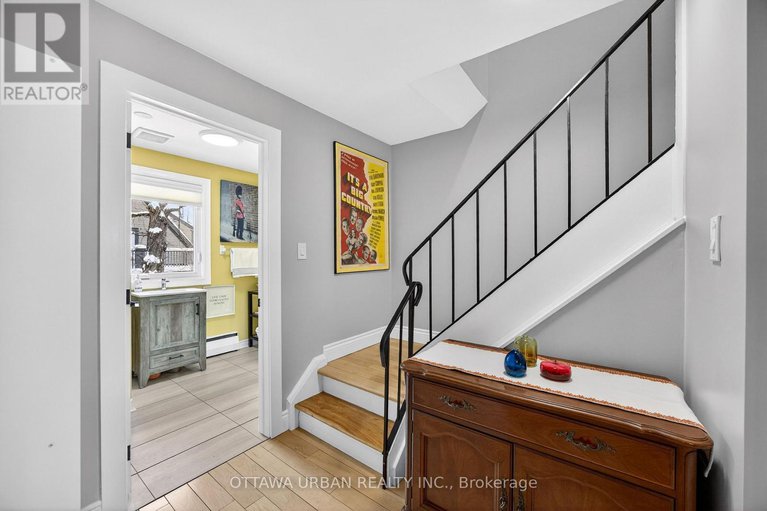 29189790/3-pentry-lane/old-ottawa-south/ottawa/ontario/K1S0X1_12