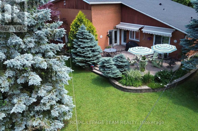 28584600/1939-wembley-avenue/carlingwood/ottawa/ontario/K2A1A8_43