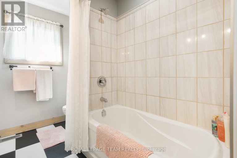 28622757/1016-castleford-road/horton-twp/horton/ontario/K7V3Z8_12
