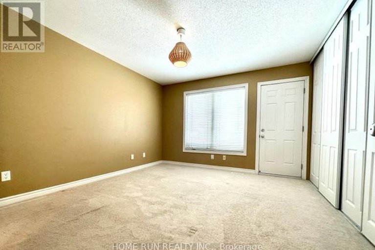 28796703/280-paseo-private/centrepointe/ottawa/ontario/K2G3N1_11