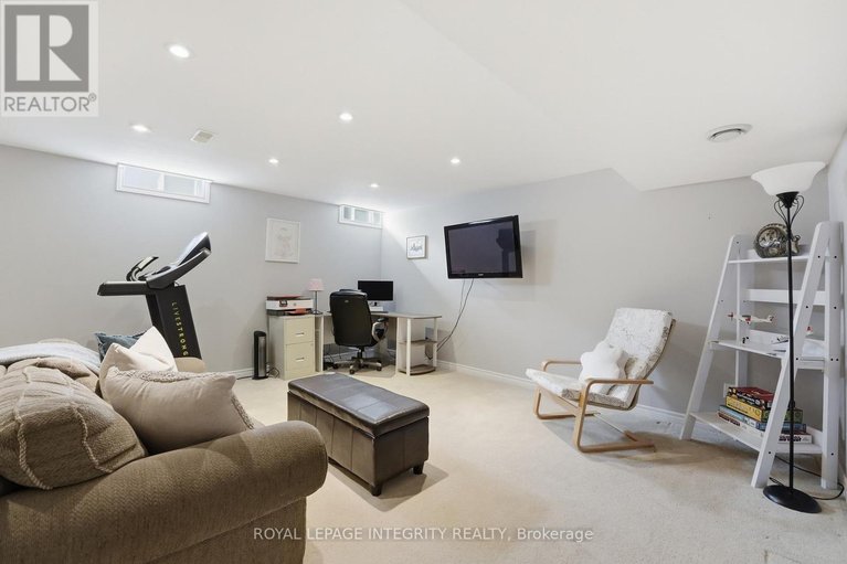 29620531/208-aquilo-crescent/stittsville-north/ottawa/ontario/K2S0L8_25